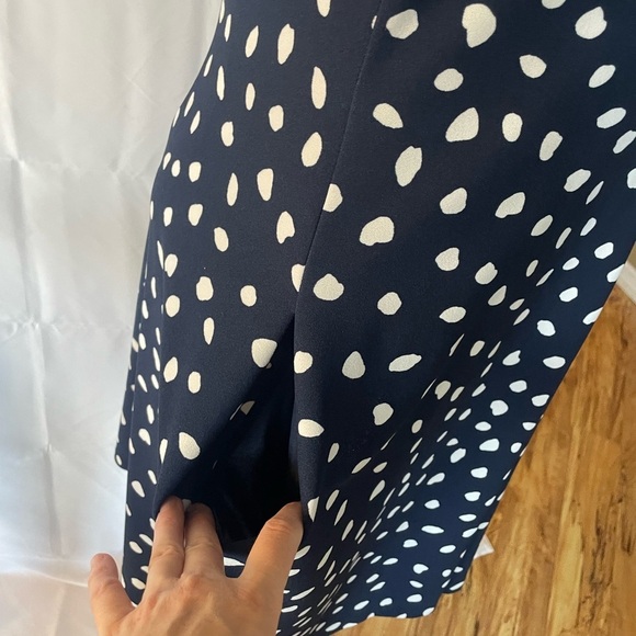 Elegant Navy Polka Dot Dress women’s size 8 - Picture 2 of 9